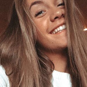 Meet your Posher, Hailee